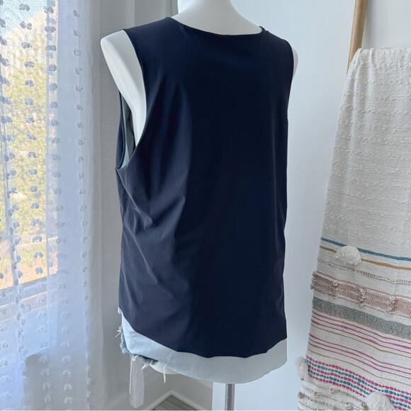 Game by Universal Standard Freestyle Navy Asymmetrical Hem Tank Women’s L 22-24 - Picture 4 of 8